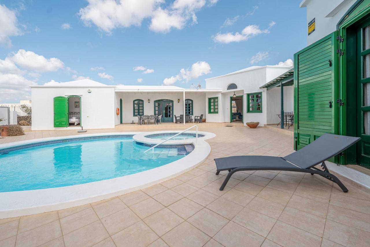 Villa Milan Puerto del Carmen  Eksteriør bilde