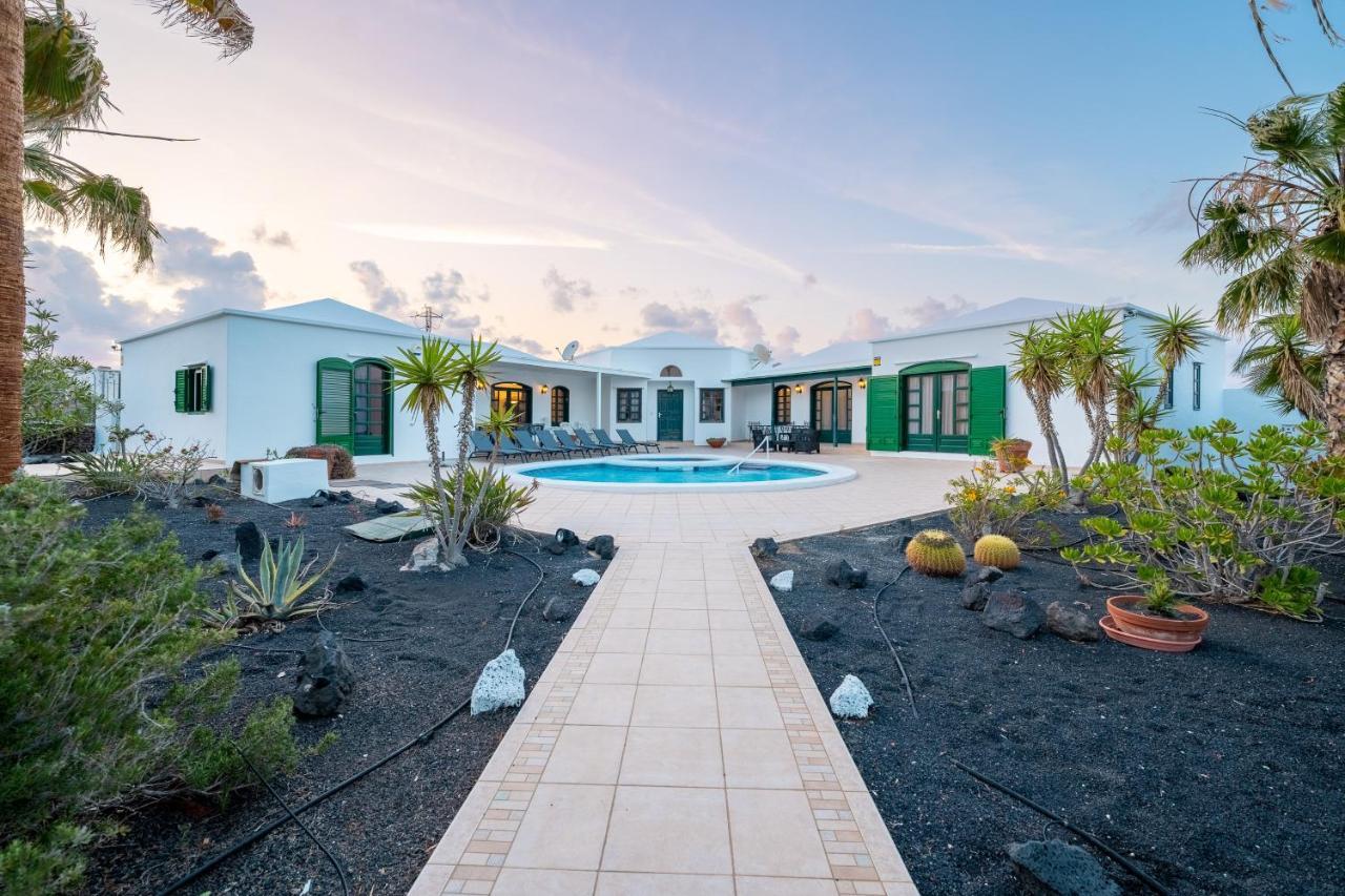 Villa Milan Puerto del Carmen  Eksteriør bilde